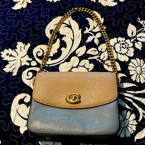 EUC Coach colorbock Cassie